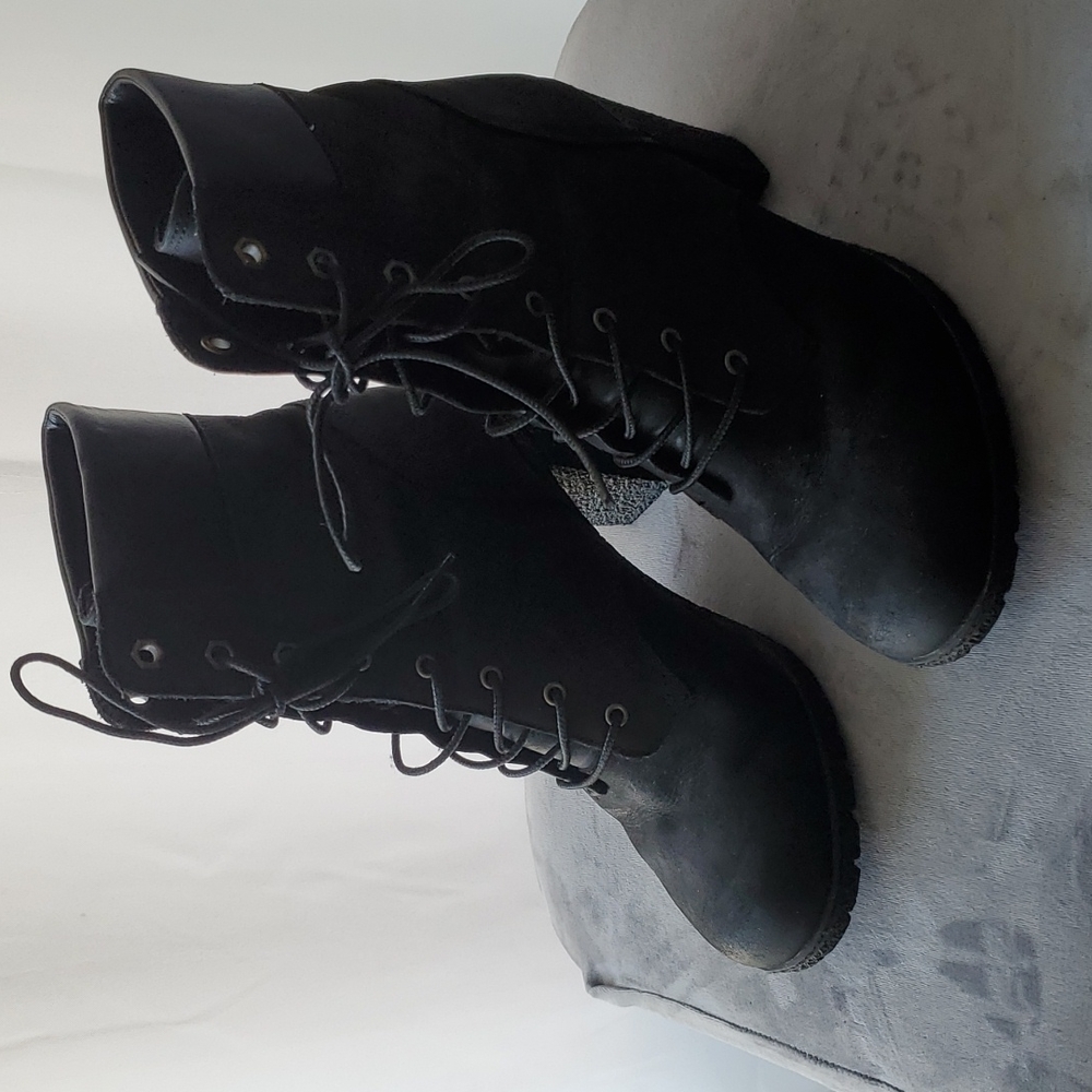 Timberland Black Suede/Leather Laceup Boots